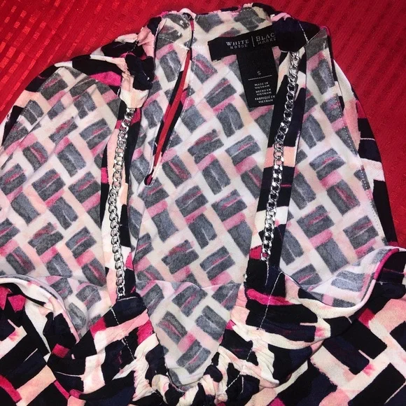 White House Black Market colorful top - Picture 6 of 9